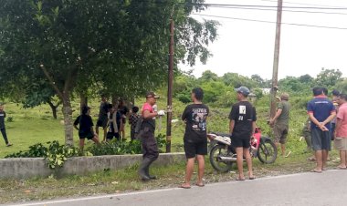 Bhabinkamtibmas-Batuplat-Bersama-Warga-Gelar-Kerja-Bakti,-Dukung-Persiapan-Prosesi-Jalan-Salib-Paskah.