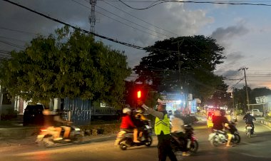 Satlantas-Polresta-Kupang-Kota-Gelar-Strong-Point,-Wujudkan-Kamseltibcarlantas-di-Kota-Kupang.