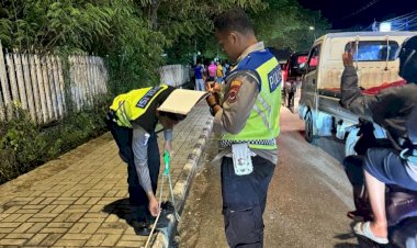 Hilang-Kendali-Picu-Kecelakaan-Beruntun-di-Naikoten,-Satlantas-Polresta-Kupang-Kota-Lakukan-Olah-TKP.