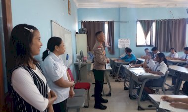 Kapolsek-Maulafa-Patroli-ke-SMA-Generasi-Unggul-Bello,-Ajak-Sinergikan-Sekolah-dan-Orang-Tua-Awasi-Siswa,-Jauhi-Narkoba-dan-Alkohol.
