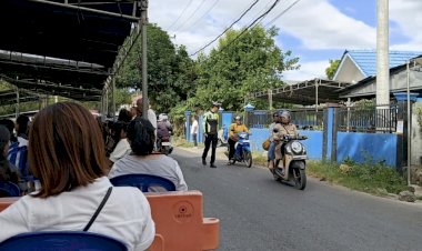Polsek-Alak-Lakukan-Pengamanan-dan-Pengaturan-Lalu-Lintas-Saat-Ibadah-Pemakaman-di-Namosain
