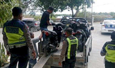 Polsek-Alak-Tertibkan-Aksi-Balap-Liar-di-Jalan-Yos-Sudarso,-Tiga-Sepeda-Motor-Diamankan.
