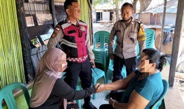 Bhabinkamtibmas-Fatululi-Bersama-Samapta-Polresta-Kupang-Kota-Selesaikan-Perselisihan-Warga-Melalui-Mediasi