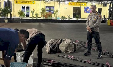 Kapolresta-Kupang-Kota-Dukung-Bantuan-Kemanusiaan-untuk-Warga-Terdampak-Gempa-Flores
