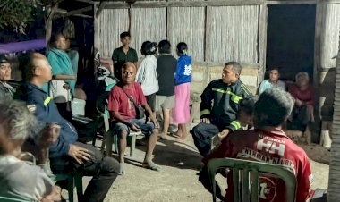 Polsek-Maulafa-Gelar-Patroli-Cipta-Kondisi-Dini-Hari,-Damaikan-Warga-Kampung-Banoha-yang-Berselisih.