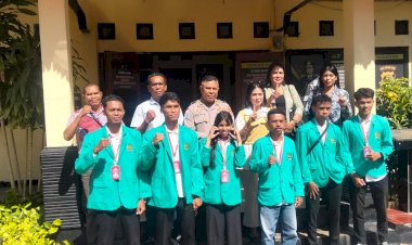 Mahasiswa-Fakultas-Hukum-UPG-1945-Kupang-Magang-di-Polsek-Kota-Raja,-Kapolsek-Tekankan-Pengalaman-Praktis-Dunia-Hukum.