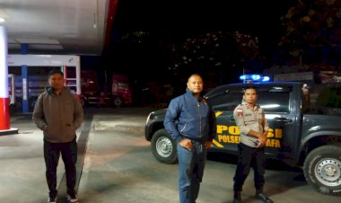 Jaga-Kamtibmas-Kondusif,-Polsek-Maulafa-Gelar-Patroli-Dini-Hari-dan-Respon-Cepat-Aduan-Polisi-110.