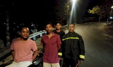 Cegah-Balap-Liar,-Bhabinkamtibmas-Namosain-Sambangi-Pemuda-Secara-Humanis.