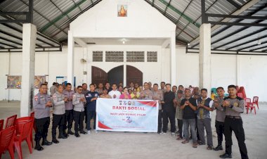 Sambut-Hari-Jadi-ke-75-Humas-Polri,-Polresta-Kupang-Kota-Hadir-Membawa-Kepedulian-bagi-Umat.