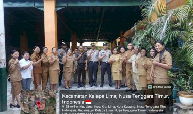 Cegah-Tawuran-dan-Kenakalan-Remaja,-Kanit-Binmas-Polsek-Kota-Lama-Berikan-Edukasi-Kamtibmas-kepada-Pelajar-SMK-Kencana-Sakti-Kupang.