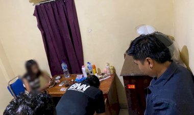Tingkatkan-Pengawasan-Narkoba,-Satresnarkoba-Polresta-Kupang-Kota-Gelar-KRYD-dan-Sidak-Rumah-Kost-di-Kayu-Putih.