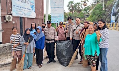 Polisi-Bersama-Masyarakat,-Kapolsek-Alak-Gelar-Green-Policing-di-Jembatan-Kembar-Nunbaun-Sabu.