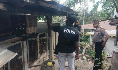 Kapolsek-Kota-Raja-Bersama-Anggota-Datangi-TKP-Penemuan-Jenazah,-Keluarga-Terima-Hasil-Pemeriksaan-Medis