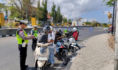 Operasi-Patuh-Turangga,-Kapolresta-Kupang-Kota:-Keselamatan-Masyarakat-Jadi-Prioritas.