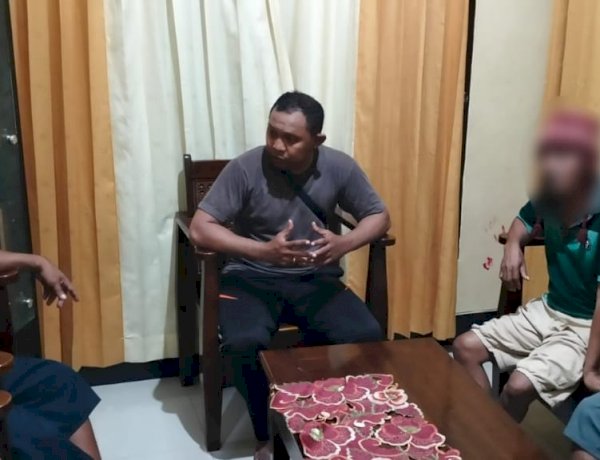 Bhabinkamtibmas Airnona Berhasil Damaikan Perebutan Jenazah, Buktikan Peran Penting Dalam Memelihara Ketentraman Masyarakat