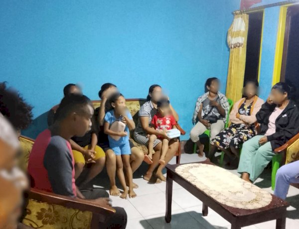 Redam Konflik Rumah Tangga, Bhabinkamtibmas Namosain Aipda Yakob Saudale Sukses Mediasi Kasus KDRT