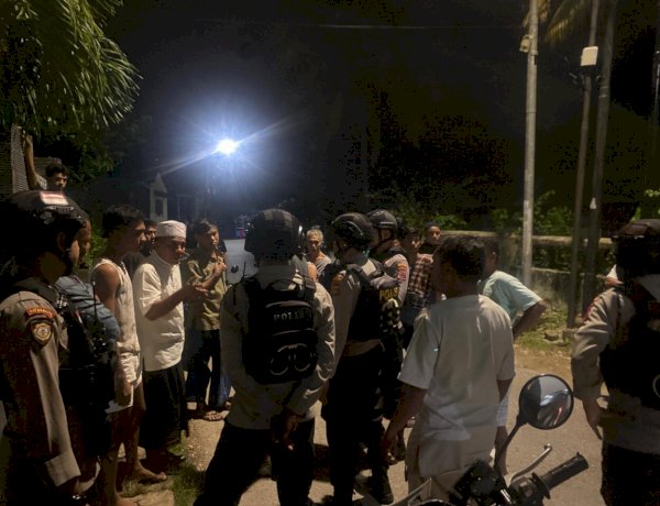 Jaga Kekhusyukan Ibadah Hingga Redam Konflik Pemuda, Sat Samapta Polresta Kupang Kota Intensifkan Patroli Lampu Biru.