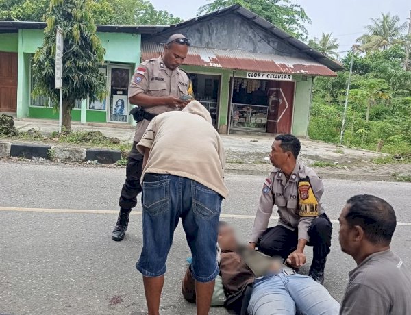 Bhabinkamtibmas Polresta Kupang Kota Sigap Tangani Laka Tunggal, Korban Dievakuasi ke Rumah Sakit.