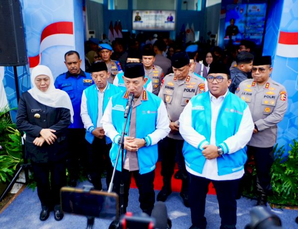 Silaturahmi Ramadhan Bareng KSPSI di Jatim, Kapolri Ajak Buruh Bersatu Dukung Upaya Perdamaian Presiden.