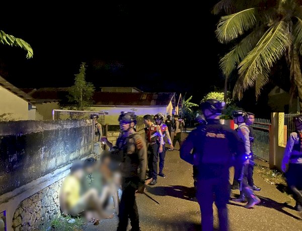 Respon Cepat Laporan 110, Sat Samapta Polresta Kupang Kota Redam Tawuran di Oesapa