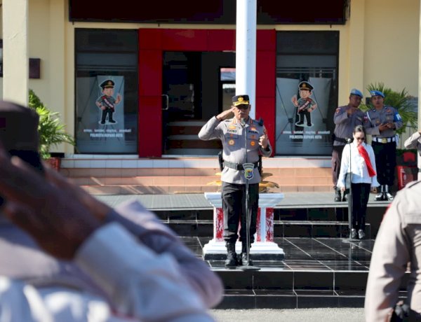 Kapolresta Kupang Kota Dorong Kinerja Optimal dan Hemat Energi dalam Apel Pagi