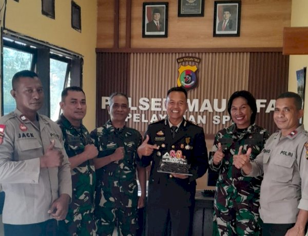 Pererat Sinergisitas TNI–Polri, Polsek Maulafa Terima Kunjungan Danramil 1604-07/Alak dan Ucapan Selamat Hari Bhayangkara ke-80.