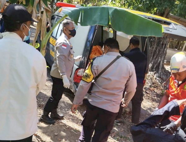 Kapolsek Kota Raja Bersama Personel Gerak Cepat Tangani Penemuan Mayat di Kolam Limbah Pabrik Tahu Airnona