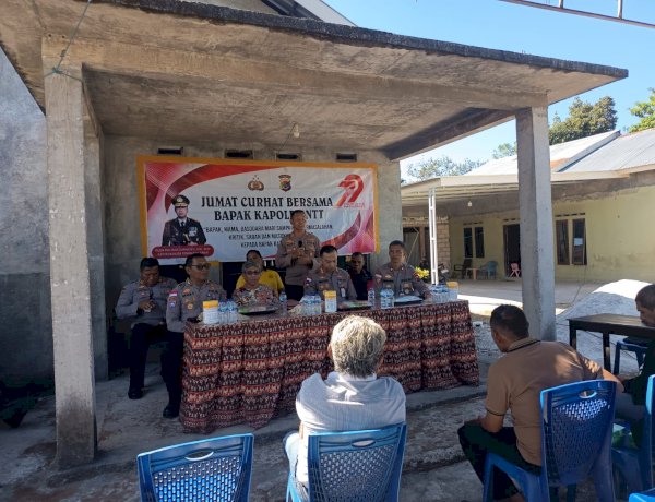 Jumat Curhat Polda NTT di Sikumana: Dirbinmas Polda NTT dan Kapolsek Maulafa Dengar Langsung Curhatan Warga.