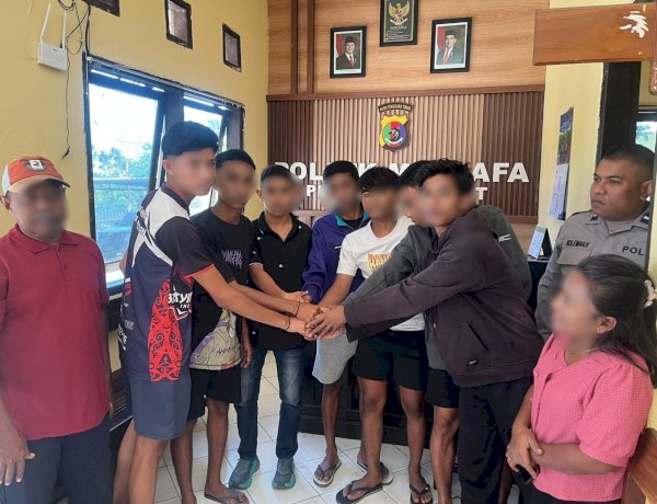 Polsek Maulafa Mediasi Perkelahian Remaja di Sikumana, Berakhir Dengan Kesepakatan Damai.
