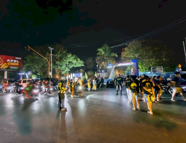 Polresta Kupang Kota Kawal Nobar Final Piala Dunia 2026, Ribuan Warga Nikmati Pertandingan dengan Aman.