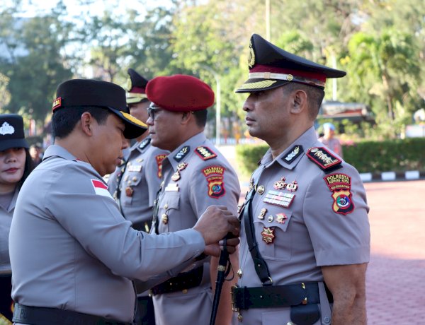 Kapolresta Kupang Kota Resmi Berganti, Kombes Nelson Quintas Siap Lanjutkan Pengabdian untuk Masyarakat.