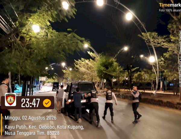 Patroli Malam Sat Samapta Polresta Kupang Kota Jaga Kamtibmas, Bantu Warga dan Beri Rasa Aman.