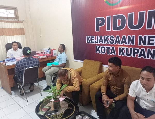Polsek Kota Raja Limpahkan Dua Tersangka dan Barang Bukti Kasus Dugaan Penipuan Rp100 Juta ke Kejaksaan