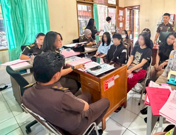 Berkas Perkara P-21, Penyidik Satlantas Polresta Kupang Kota Resmi Limpahkan Tersangka Lakalantas Maut di Kelapa Lima ke Kejaksaan.