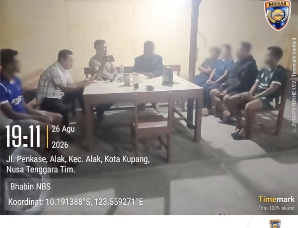 Bhabinkamtibmas Nunbaun Sabu Selesaikan Perselisihan Pasangan melalui Problem Solving