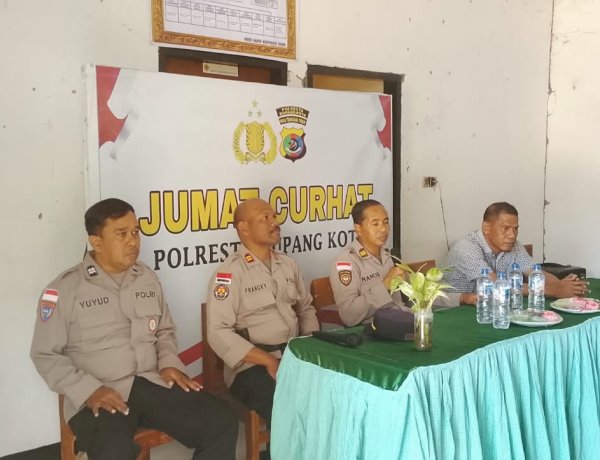 Jumat Curhat di Manulai II, Polresta Kupang Kota Serap Keluhan Warga soal KDRT, Miras dan Pesta.