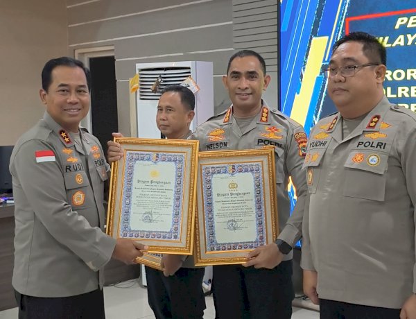 Sabet Dua Penghargaan Sekaligus, Polresta Kupang Kota Raih Predikat WBK dan Pelayanan Prima.