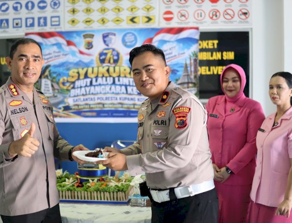 Syukuran HUT Lalu Lintas Bhayangkara ke-71, Kapolresta Kupang Kota Tekankan Pelayanan dengan Hati.