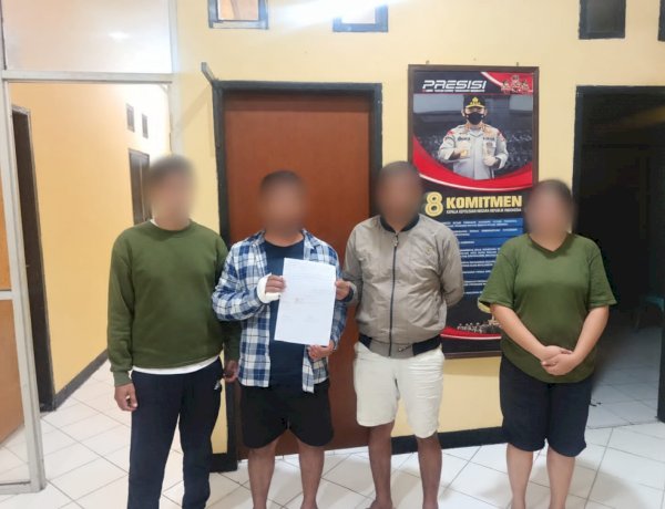 Diduga Kesal Tak Temui Saat Tagih Utang, Pria Rusak Kaca Jendela dan Pintu Rumah, Berakhir Damai di Polsek Kota Raja.