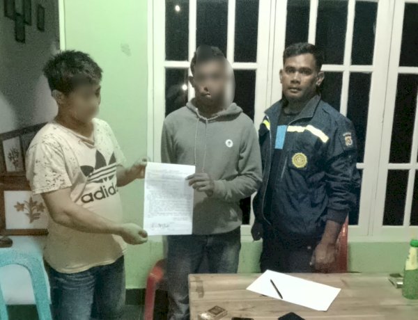 Kedepankan Pendekatan Humanis, Bhabinkamtibmas Namosain Mediasi Kasus Penganiayaan hingga Tercapai Kesepakatan Bersama.