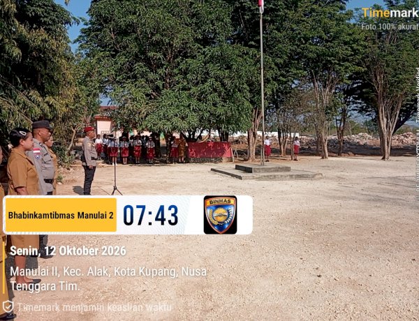 Tanamkan Nilai Kebaikan Sejak Dini, Kanit Reskrim Polsek Alak Sosialisasikan Salam Polisi “Polisi Bersama Masyarakat” di SD GMIT Manulai II.
