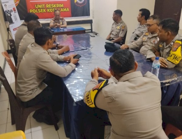 Kedepankan Pelayanan Humanis, Kapolsek Kota Lama Gelar Anev dan Tekankan Disiplin serta Respons Cepat.