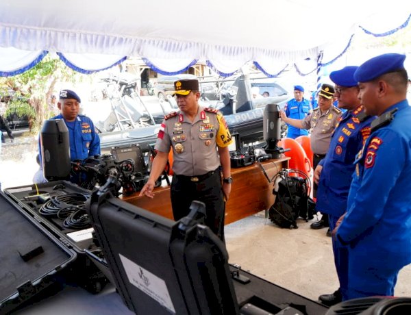 Kapolda NTT Irjen Pol. Reza Arief Dewanto Tekankan Polairud Harus Jadi Garda Terdepan Jaga Laut, Lindungi Wisatawan, dan Berantas Penyelundupan.