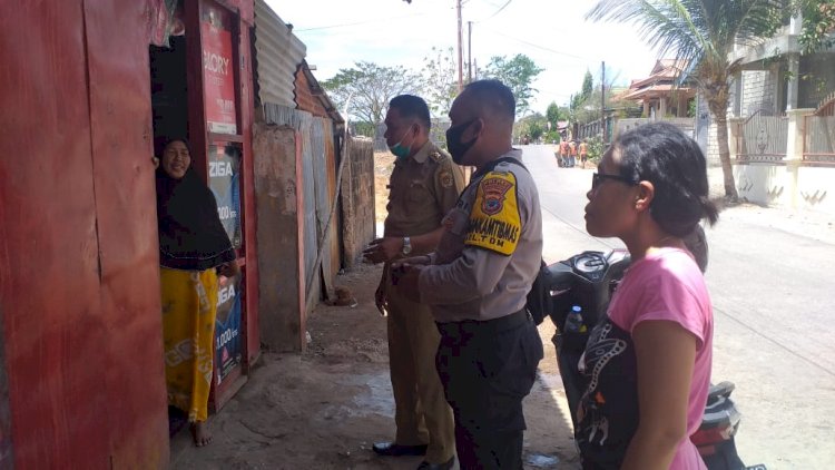SOSIALISAI ADAPTASI KEBIASAAN BARU, BHABINKAMTIBMAS KELURAHAN TUAK DAUN MERAH SAMBANG WARGA