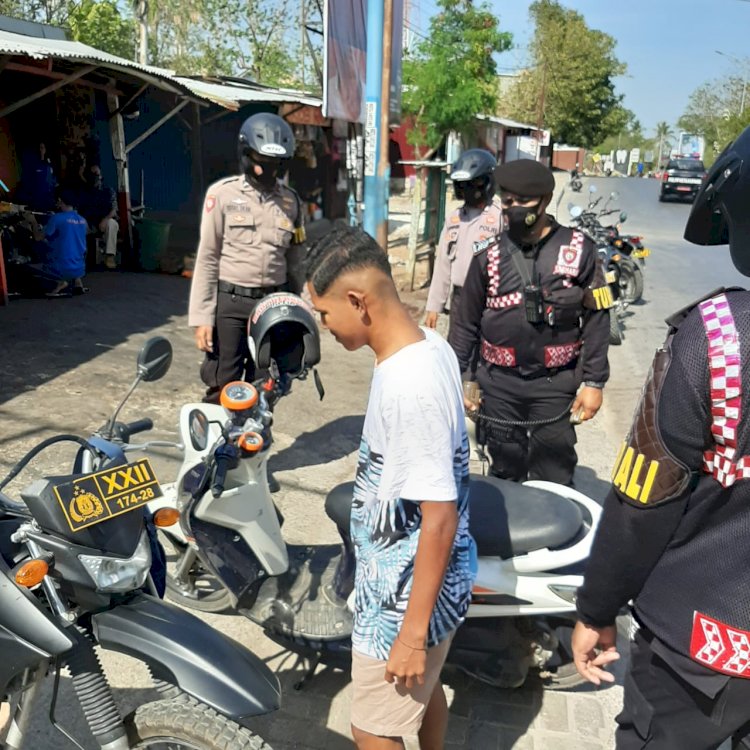 Cegah Virus Corona, Satuan Samapta Polres Kupang Kota Laksanakan Patroli Operasi Yustisi Pendisiplinan Protokol Kesehatan