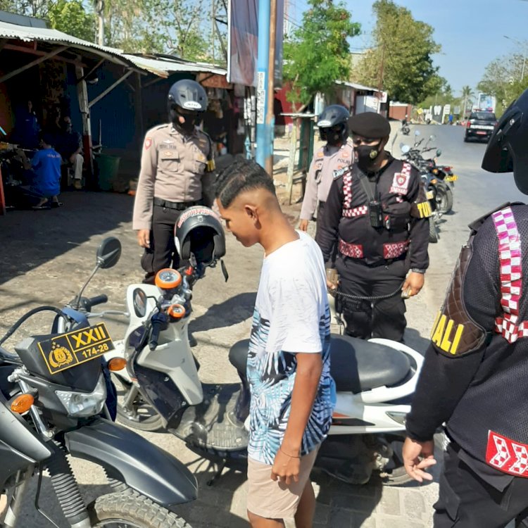 Cegah Virus Corona, Satuan Samapta Polres Kupang Kota Laksanakan Patroli  Operasi Yustisi Pendisiplinan Protokol Kesehatan