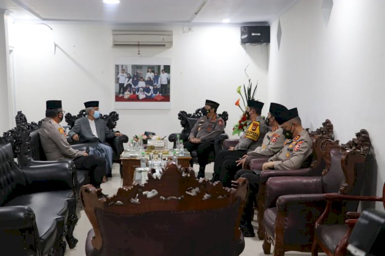 Sowan ke Ketua MUI Sulsel, Kapolri Sebut Dukungan Ulama Sangat Penting Untuk Menjaga Kamtibmas.