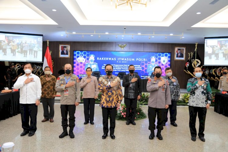 Wujudkan Transparansi, Kapolri Launcing Aplikasi Dumas Presisi.