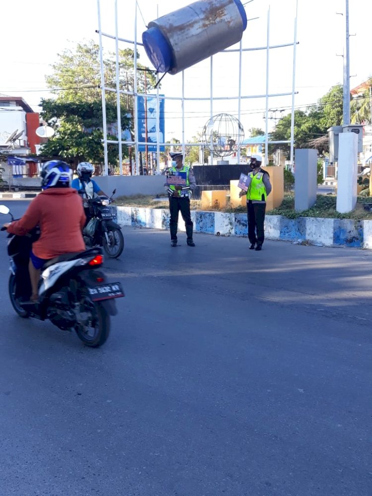 Sat Lantas Polres Kupang Kota Laksanakan Giat Dikmas Tentang Tertib Lalin Dan Himbau Protokol Kesehatan