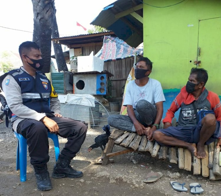 Bhabinkamtibmas Kelurahan Oebobo Melaksanakan Sambang dan Himbau Protokol Kesehatan Kepada Warga Binaan